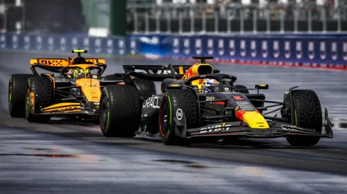 Verstappen le ganó un mano a mano brutal a Norris.