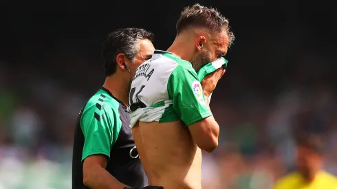 Betis cerró un fichaje para cubrirse de la posible salida del defensor argentino.