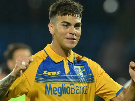 La historia de superación familiar de Enzo Barrenechea, nuevo compañero de Dibu Martínez en Aston Villa