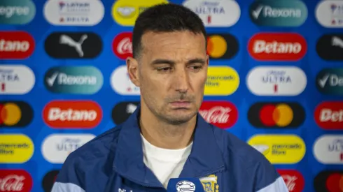 Scaloni, suspendido: no dirigirá ante Perú