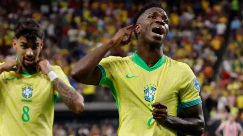 Vinicius Júnior le dedicó sus goles a la hinchada brasileña tras las críticas que recibió.
