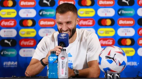 El defensor evitó referirse a su posible regreso a River.