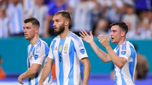 Argentina venció a Perú y está en cuartos.