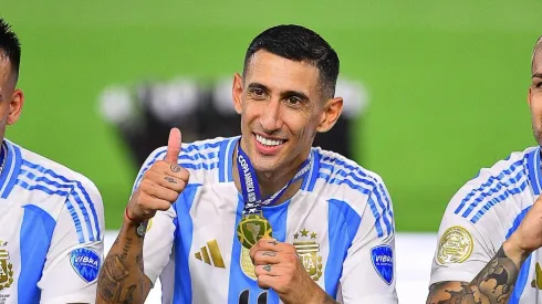 Ángel Di María consoló a los jugadores de Colombia tras la Final de la Copa América de Estados Unidos 2024.