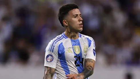 Rulli, sin filtro contra Francia: el comentario de Paredes y el like de Enzo