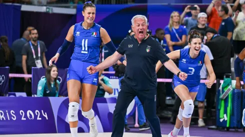 Julio Velasco ganó el oro con Italia.