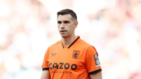 Dibu Martínez, en Aston Villa.