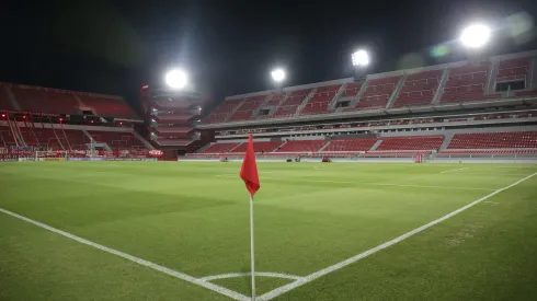 Urgente inspección al estadio de Independiente por el desprendimiento de las tribunas: ¿se clausura?