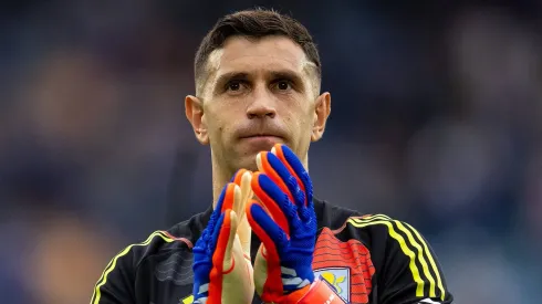 Aston Villa celebró las nominaciones del Dibu Martínez en la ceremonia del Balón de Oro 2024.