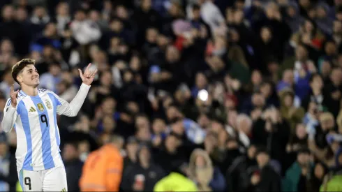 Julián Álvarez celebra su gol ante Chile.