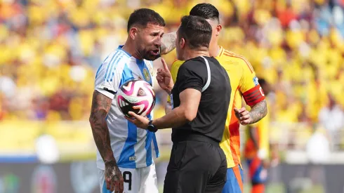 Las quejas de Otamendi y todo Argentina no sirvieron.