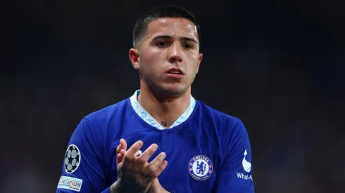 Enzo Fernández deberá pagar una multa en Inglaterra.