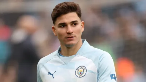 Julián Álvarez se salvó de la posible pena que le puede caer al Manchester City por las 115 infracciones que se les registró en el Fair Play Financiero.