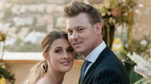 Gina Schumacher se casó con su pareja, Iain Bethke.