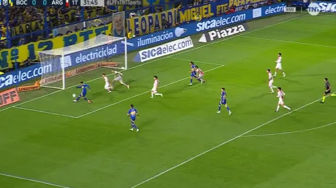 Miguel Merentiel la empujó al gol.