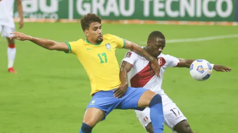 Brasil y Perú se vuelven a enfrentar por Eliminatorias.