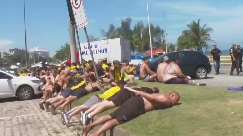 Violencia en Brasil antes de Botafogo vs. Peñarol: un jugador de Flamengo quedó en medio de los incidentes