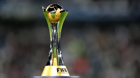 El trofeo del Mundial de Clubes.