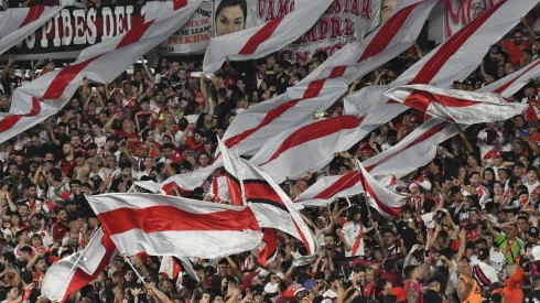 Los hinchas de River pidieron la salida de González Pirez