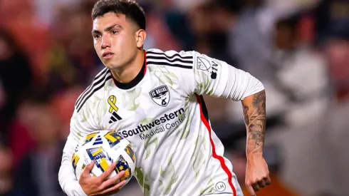 Alan Velasco jugará en Boca.