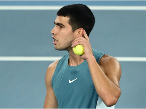 Carlos Alcaraz lo apabulló en el ATP 500 de Róterdam y le lanzó un insólito elogio: “Te ves debajo de un tren”