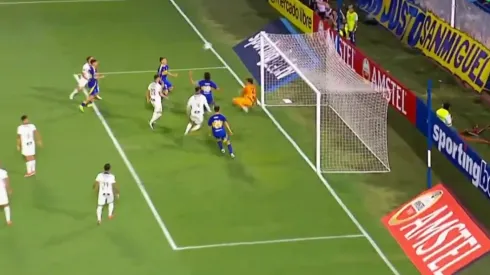 El gol de Kevin Zenón ante Alianza Lima.