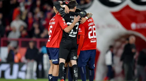 Los jugadores del Rojo, a puro festejo.