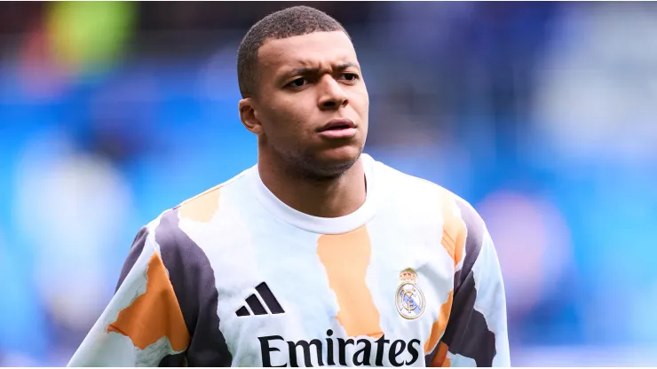 image?src=https%3A%2F%2Fimages.bolavip.com%2Fwebp%2Far%2Ffull%2FBAR_20250419_BAR_443660_MBAPPE-1