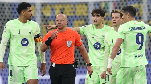 Las 4 polémicas arbitrales que reclama Barcelona tras quedar eliminado de la Champions League ante Inter