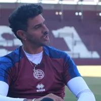 Las revelaciones de Román Martínez: el llamado de Caruso que le cambió la vida, la camiseta que le debe Messi y cuando estuvo a punto de jugar en Boca