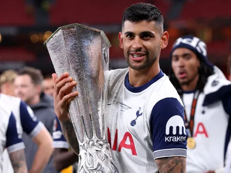 Incertidumbre sobre el futuro de Cuti Romero en Tottenham tras ganar la Europa League
