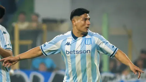 Maxi Salas renueva su contrato con Racing