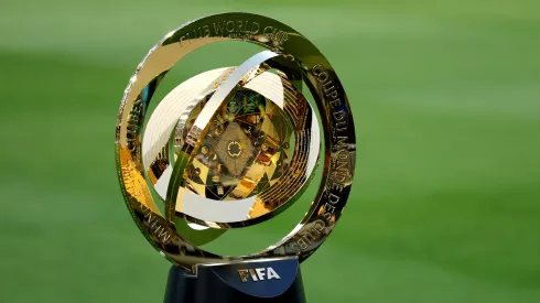 El trofeo del Mundial de Clubes.