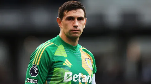 Emiliano Martínez, arquero argentino del Aston Villa.