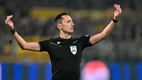 El árbitro español responsable de impartir justicia en Argentina vs. Australia.