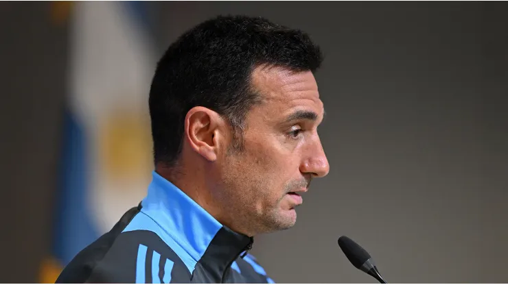 image?src=https%3A%2F%2Fimages.bolavip.com%2Fwebp%2Far%2Ffull%2FBAR_20251011_BAR_550248_scaloni-1