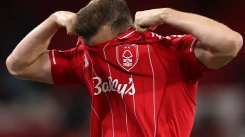 Club de la Premier echó a su 20 minutos después de perder un partido