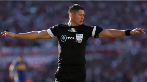 Los 2 cambios reglamentarios que piensa la IFAB y cambiarían la dinámica del fútbol argentino