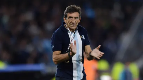 El equipo de Gustavo Costas busca la clasificación a octavos de final, y terminar lo más arriba posible en la tabla anual.