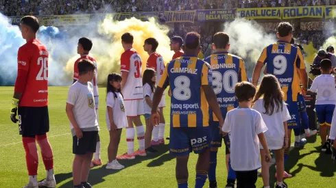 El pasillo de espaldas de Estudiantes a Rosario Central.