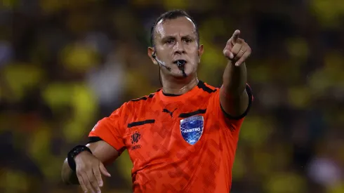 Quién es el árbitro de Palmeiras vs. Flamengo por la final de la Copa Libertadores 2025