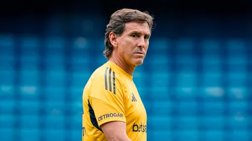 Boca hoy: se define el futuro de Úbeda, Diego Martínez reveló que tuvo un cruce con Cavani y más