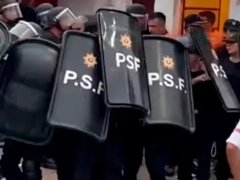 A piedrazos y escoltado por la policía, en la Liga de Casilda quisieron linchar a Merlos