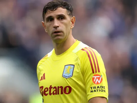 Dibu Martínez, ausente en West Ham vs. Aston Villa: el motivo