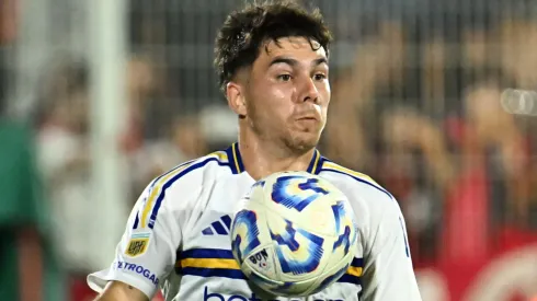 Lucas Blondel busca salida de Boca.