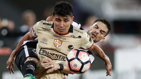 Mario Pineida con la camiseta de Barcelona.