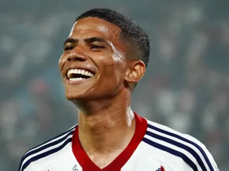 Acaba de ser campeón, es catalogado como "el mejor jugador del fútbol colombiano" y fue ofrecido a River