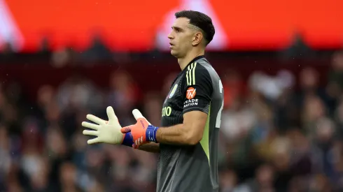 El Aston Villa del Dibu Martínez acumula 11 victorias consecutivas entre todas las competencias.