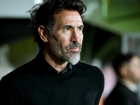 Fin de la novela: Eduardo Domínguez renovó su contrato y seguirá en Estudiantes de La Plata