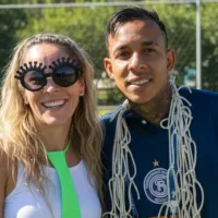 Mientras presiona para llegar a River, Sebastián Villa cruzó mensajes con la esposa de Marcelo Gallardo